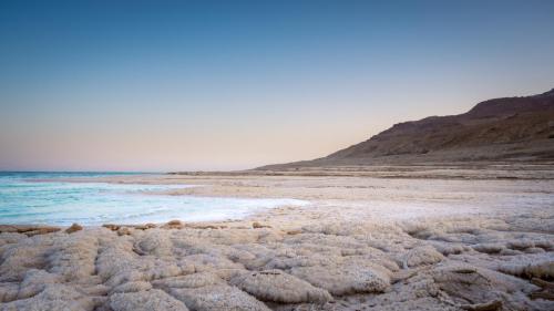 Mar Morto Death Seaside